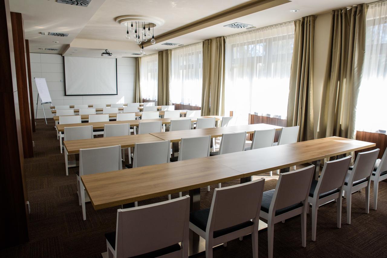 Turčianske Teplice Hotel Rezident מראה חיצוני תמונה